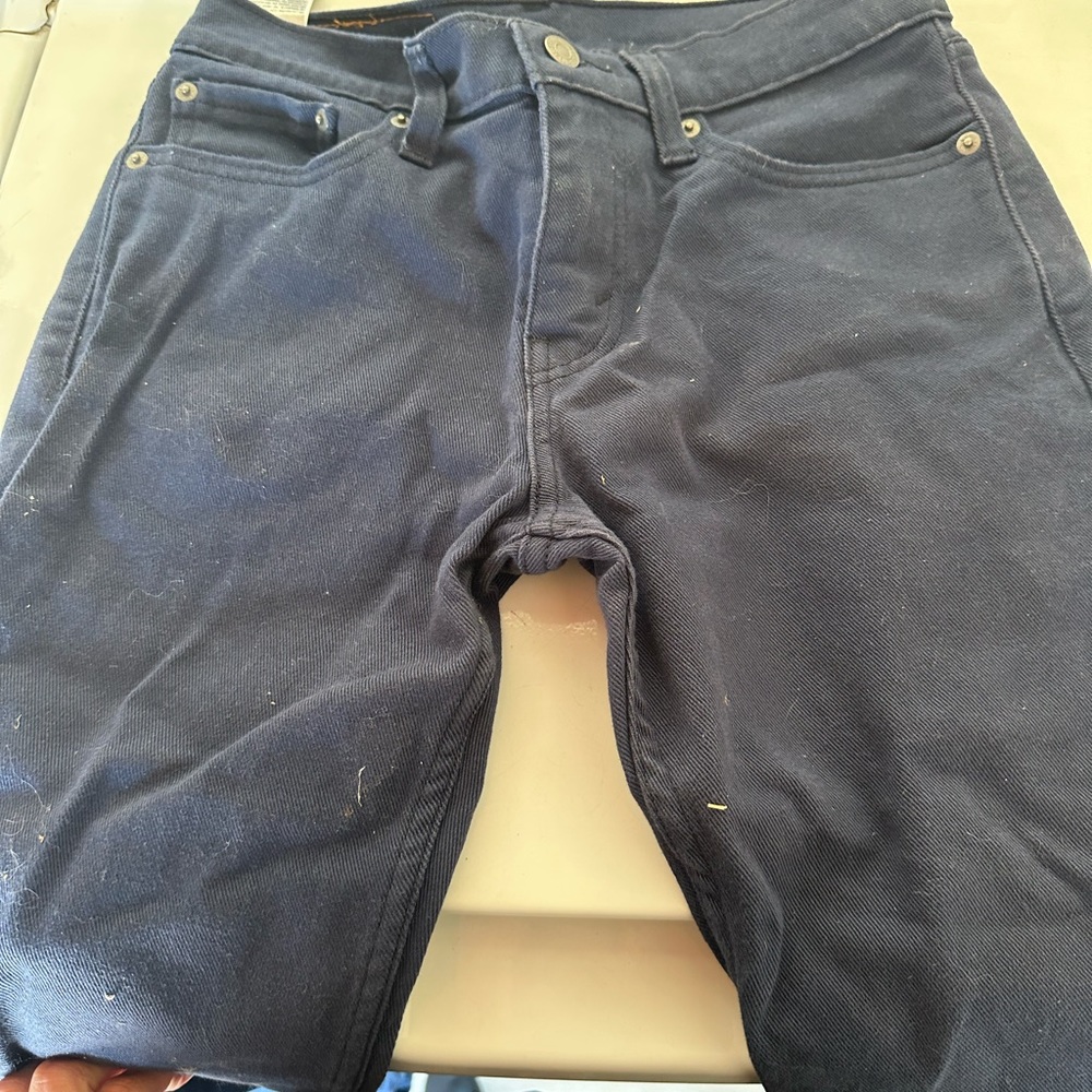 Navy blue 511 Levi’s 28x32 only worn once